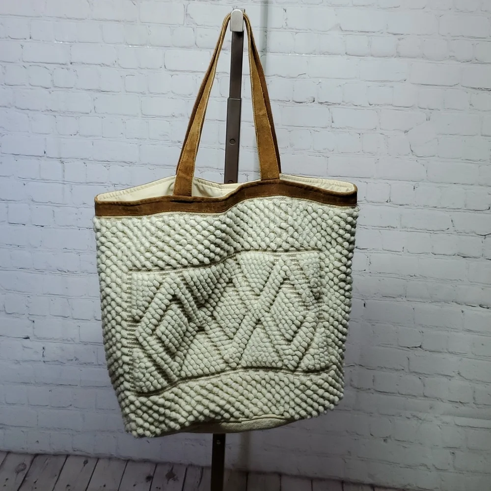 Pattern Tote - Picture 3 of 3